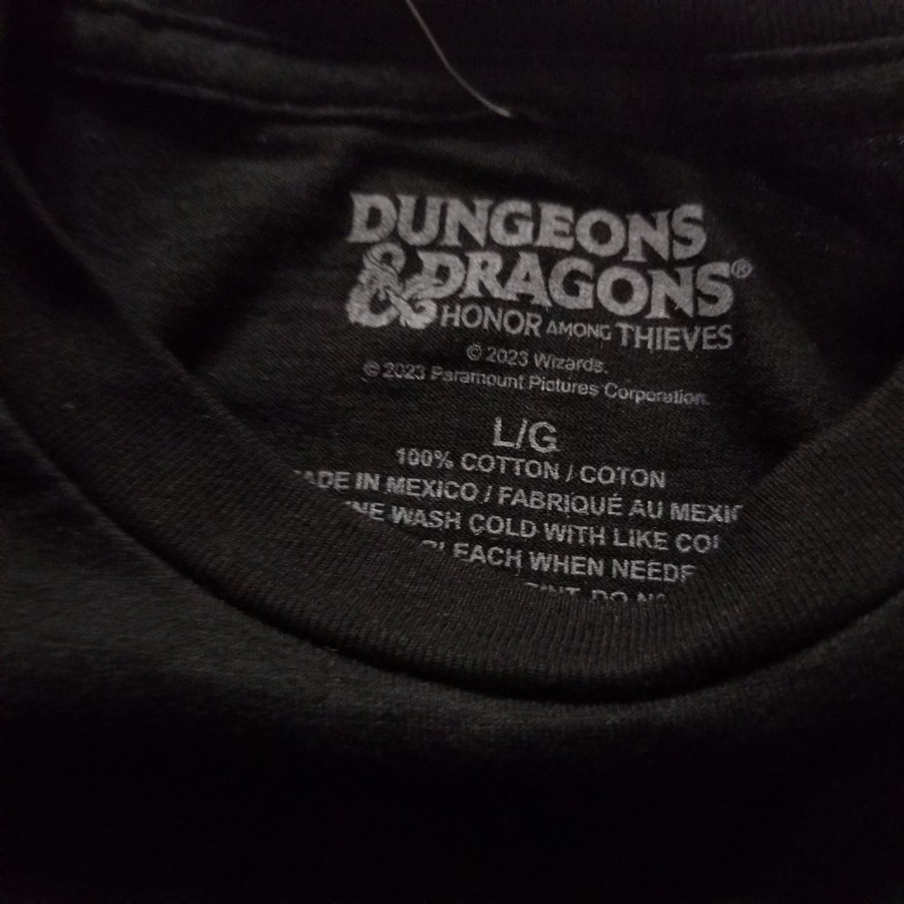 D & D - Dungeons & Dragons T-shirt - Honor Among Thieves - Picture 10 of 11